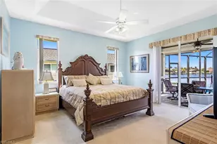 2807 SW 31st Ln, Cape Coral, FL 33914 - Photo 9