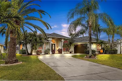 2807 SW 31st Ln, Cape Coral, FL 33914 - Photo 3