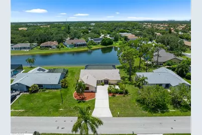 9366 Pineapple Rd, Fort Myers, FL 33967 - Photo 3