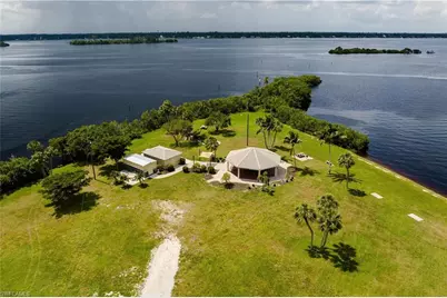 1720 Cascade Way, North Fort Myers, FL 33917 - Photo 37