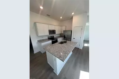 726 Goldrock Rd, Lehigh Acres, FL 33974 - Photo 3