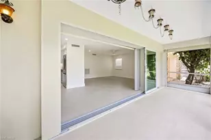 1155 Sandpiper St, Naples, FL 34102 - Photo 19