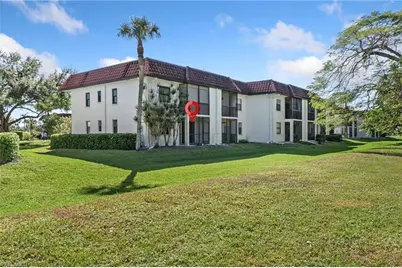 4198 27th Ct SW #106, Naples, FL 34116 - Photo 3