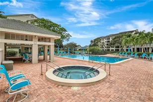 900 Arbor Lake Dr, Naples, FL 34110 - Photo 21