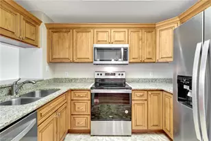 900 Arbor Lake Dr, Naples, FL 34110 - Photo 7