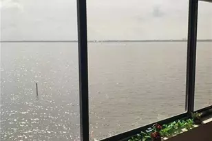 4015 SE 20th Pl, Cape Coral, FL 33904 - Photo 5