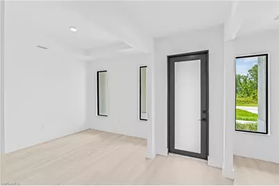 1061 Sunrise Blvd, Lehigh Acres, FL 33974 - Photo 11