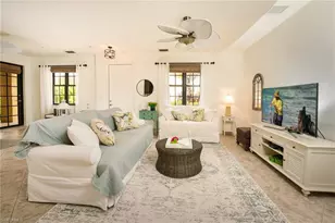 8986 Cambria Cir, Naples, FL 34113 - Photo 3