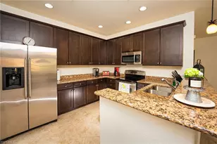 8986 Cambria Cir, Naples, FL 34113 - Photo 7