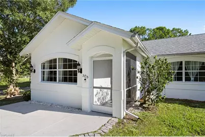 3715 41st Ave NE, Naples, FL 34120 - Photo 9