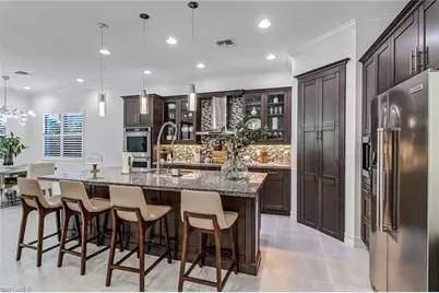 9264 Glenforest Dr, Naples, FL 34120 - Photo 15