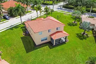 14215 Manchester Dr, Naples, FL 34114 - Photo 7