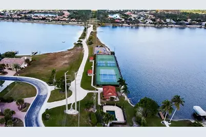 5160 Harborage Dr, Fort Myers, FL 33908 - Photo 39
