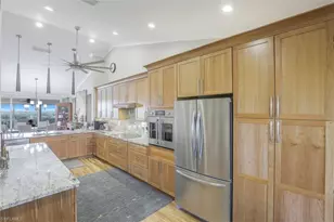 360 Horse Creek Dr, Naples, FL 34110 - Photo 5