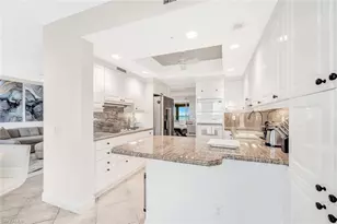 7225 Pelican Bay Blvd, Naples, FL 34108 - Photo 9