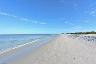 7225 Pelican Bay Blvd, Naples, FL 34108 - Photo 43