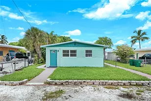 527 Goodland Dr W, Goodland, FL 34140 - Photo 33