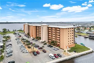 4260 SE 20th Pl, Cape Coral, FL 33904 - Photo 3