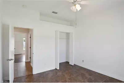 805 SW 4th Pl, Cape Coral, FL 33991 - Photo 11