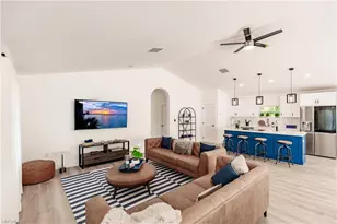 100 Fairview Ave, Fort Myers, FL 33905 - Photo 25