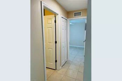 2732 NE 7th Pl, Cape Coral, FL 33909 - Photo 7