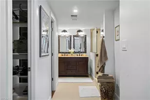 4031 Gulf Shore Blvd N, Naples, FL 34103 - Photo 15