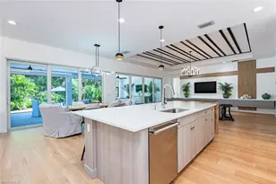 12049 Azalea Wy, Naples, FL 34120 - Photo 11