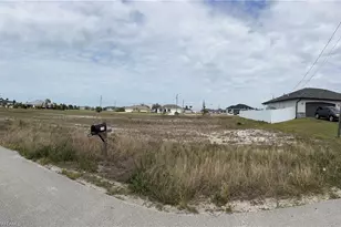 4317 NW 34th St, Cape Coral, FL 33993 - Photo 3