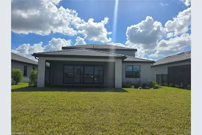 3700 Passion Vine Dr, Alva, FL 33920 - Photo 3