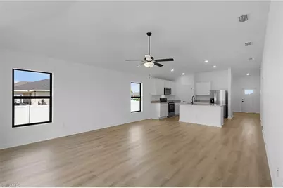 720 Goldrock Rd, Lehigh Acres, FL 33974 - Photo 9