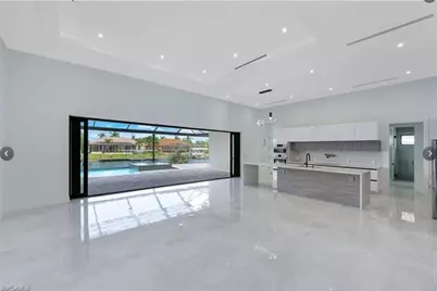 4612 SW 22nd Pl, Cape Coral, FL 33914 - Photo 9