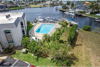 304 Tudor Dr #4, Cape Coral, FL 33904 - Photo 3
