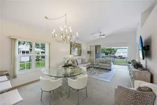 437 Wiggins Lake Ct, Naples, FL 34110 - Photo 5