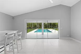 530 22nd Ave NW, Naples, FL 34120 - Photo 15