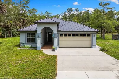 530 22nd Ave NW, Naples, FL 34120 - Photo 3