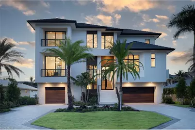 141 Channel Dr, Naples, FL 34108 - Photo 1