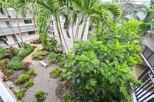 788 Park Shore Dr, Naples, FL 34103 - Photo 11