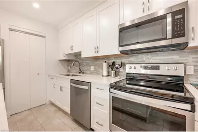 788 Park Shore Dr #A19, Naples, FL 34103 - Photo 25