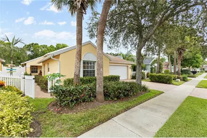 1057 Silverstrand Dr, Naples, FL 34110 - Photo 27