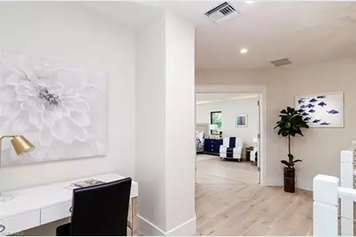 930 9th St S #930, Naples, FL 34102 - Photo 9