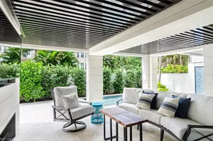 930 9th St S, Naples, FL 34102 - Photo 7