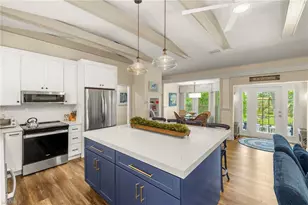 1062 S Yachtsman Dr, Sanibel, FL 33957 - Photo 9