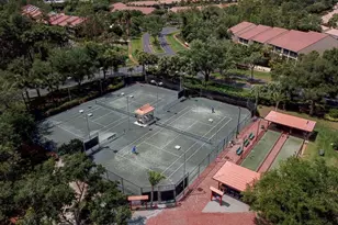 2462 Hidden Lake Dr, Naples, FL 34112 - Photo 29