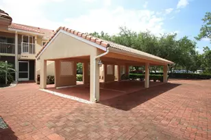 2462 Hidden Lake Dr, Naples, FL 34112 - Photo 3