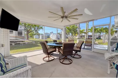 16080 Siesta Dr, Fort Myers, FL 33908 - Photo 17