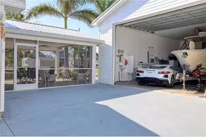 16080 Siesta Dr, Fort Myers, FL 33908 - Photo 15