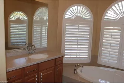 3951 Ruxton Rd, Naples, FL 34116 - Photo 23