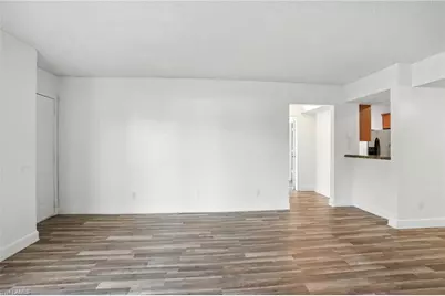 201-5 Santa Clara Dr #201, Naples, FL 34104 - Photo 5