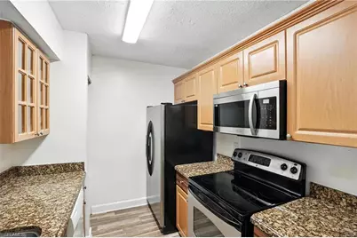 201-5 Santa Clara Dr #201, Naples, FL 34104 - Photo 11