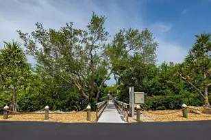 244C Wiggins Bay Dr, Naples, FL 34110 - Photo 15